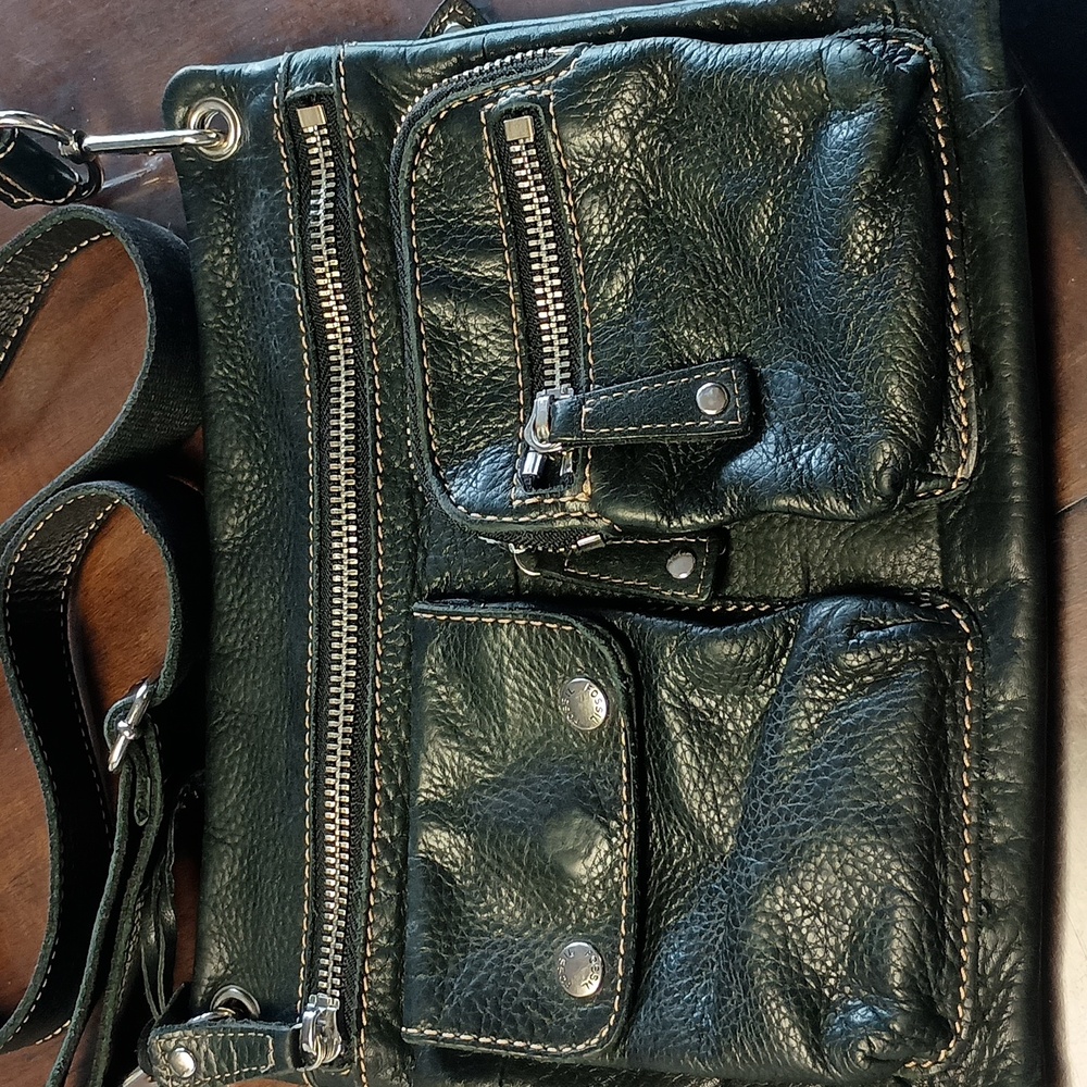 Fossil Black Leather Small the CrossBody Adjuistable Length Bag W/ Fossil Key